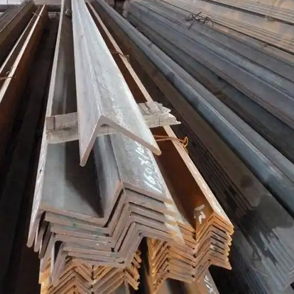 ���P����